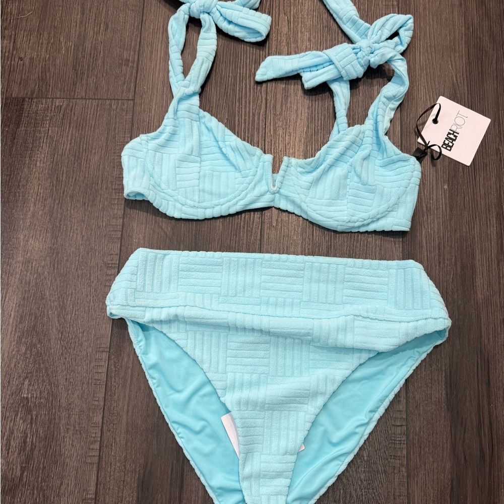 Beach Riot Bikini Set - Picture 3 of 6